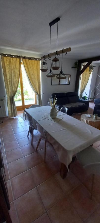Appartement Cocooning A La Ferme Sisteron Zewnętrze zdjęcie